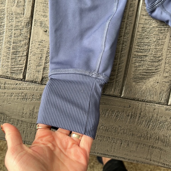 NWOT Nike 7/8 length high waisted legging - Picture 3 of 8